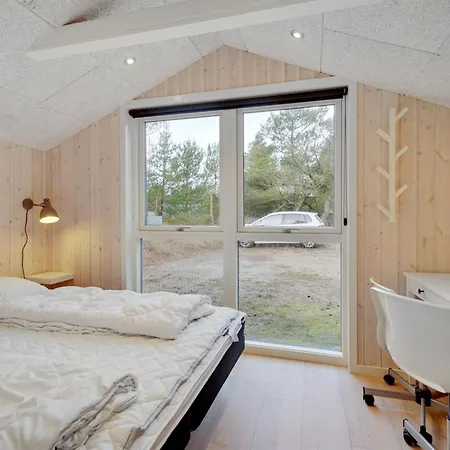Holiday home Solgunn Blavand