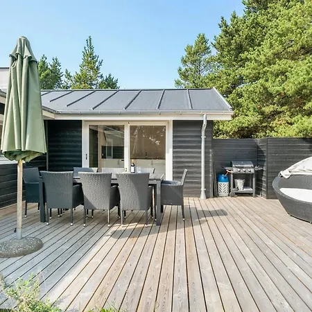 Holiday home Solgunn Blavand