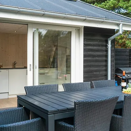 Holiday home Solgunn Blavand